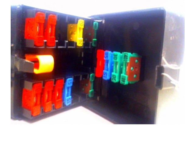 Блок предохранителей 6500C6, 6500C6 Peugeot 306