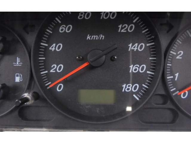 Панель приборов D2DC40, D2DC40 Mazda Demio