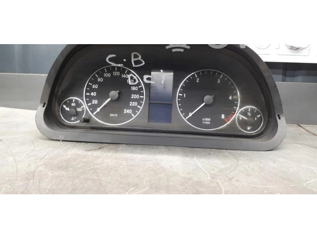 Přístrojová deska Mercedes-Benz A W168 2000 0263643048