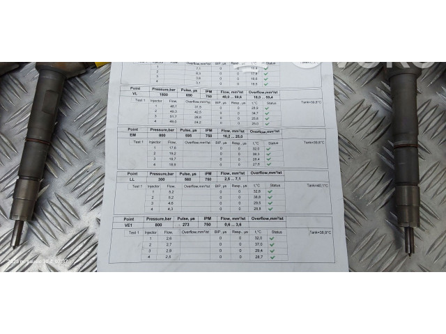 Комплект форсунок 03L130277J Audi Q3 8U CFFB
