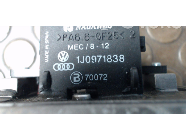 Вентилятор радиатора 1J0971838, 0000 Audi A2