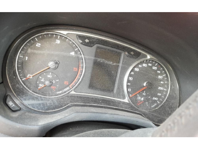 Панель приборов 8X0920930J   Audi A1       