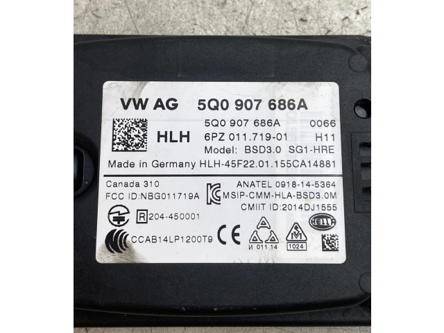 Датчик слепых зон 5Q0907686A   Volkswagen Golf Sportsvan