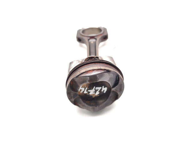 Поршень с шатуном SFJA SFJA Ford Fiesta