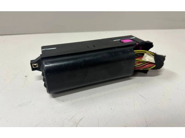 Блок предохранителей 63593576 Skoda Fabia Mk2 (5J)