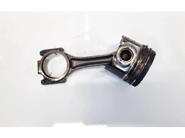 Поршень с шатуном Mitsubishi Outlander