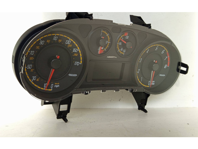 Přístrojová deska Fiat Punto Evo 2011 5550050900, 5550030617