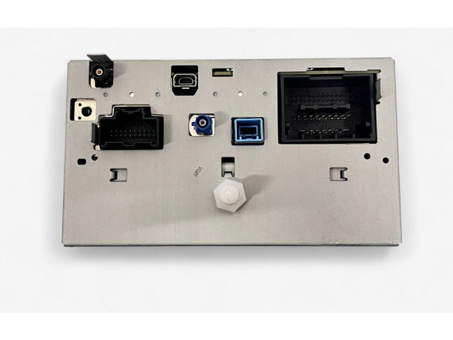   Pojistková skříňka 22883322, 22883322   Chevrolet Zafira C 2012