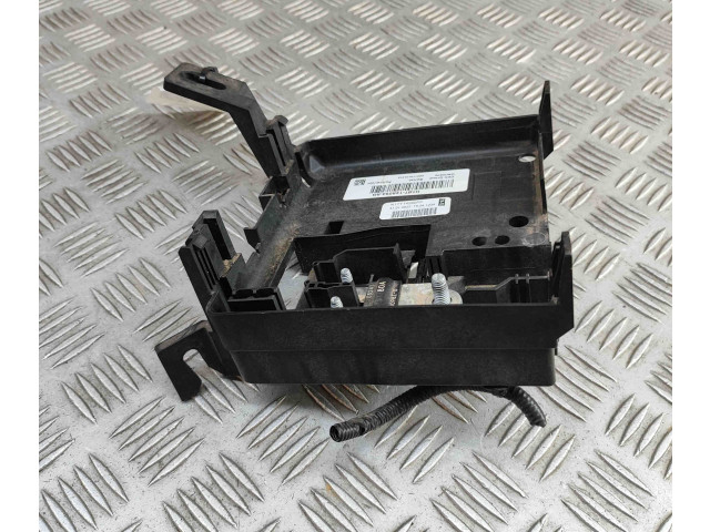 Блок предохранителей H1BT14A094AG Ford Puma