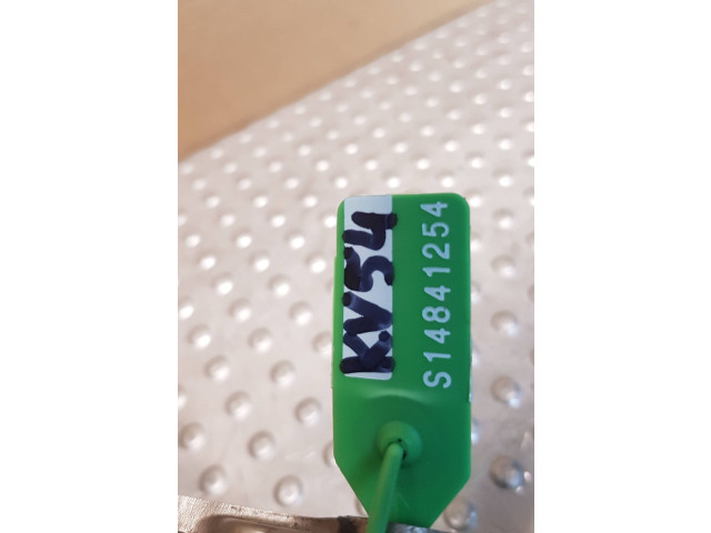 Топливная рампа 03C906036E, GK00286 Volkswagen Golf VI