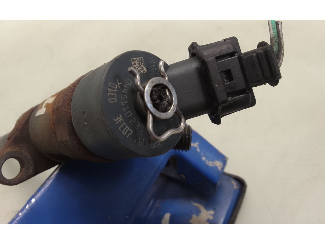 Vstřikovač 0445110239 Ford Focus ST