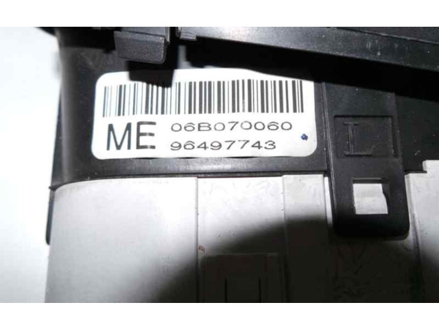 Панель приборов 96497743-06B070060   Chevrolet Matiz       