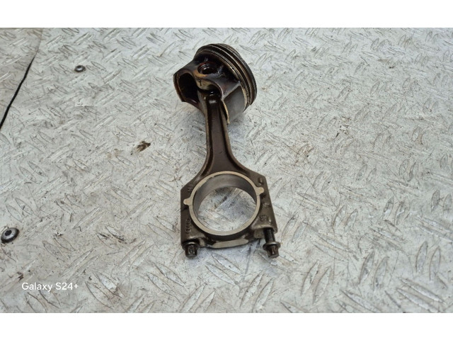 Píst 0822363R, BZB   Seat Altea XL    BZB 