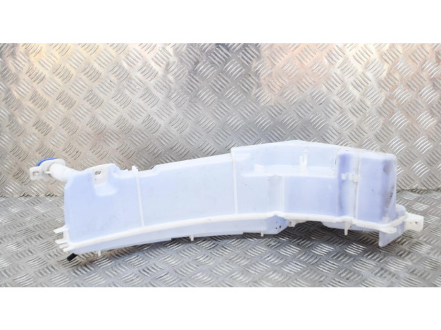 Бачок оконной жидкости    