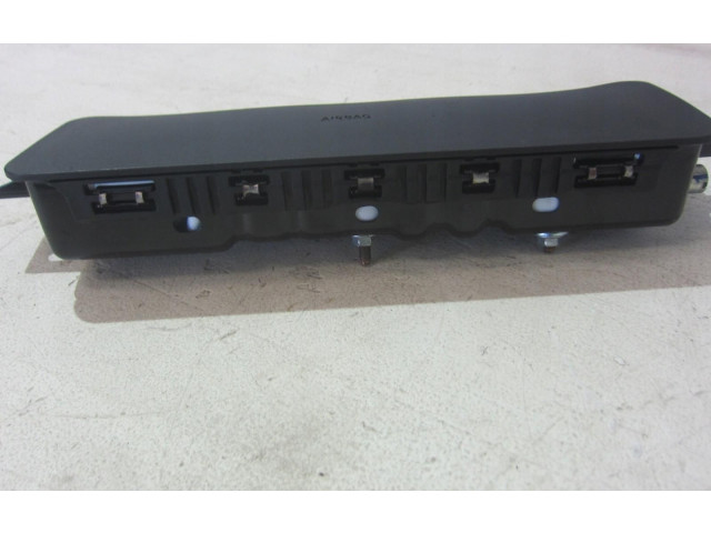 Подушка безопасности для колен 72129363843   BMW X3 G01