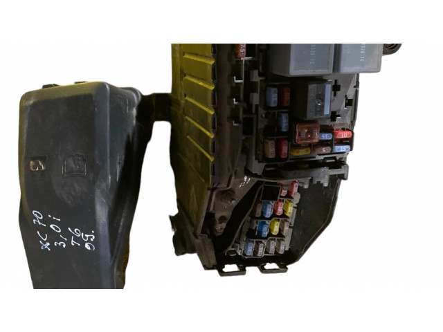 Блок предохранителей 6G9T14A076 Volvo S80