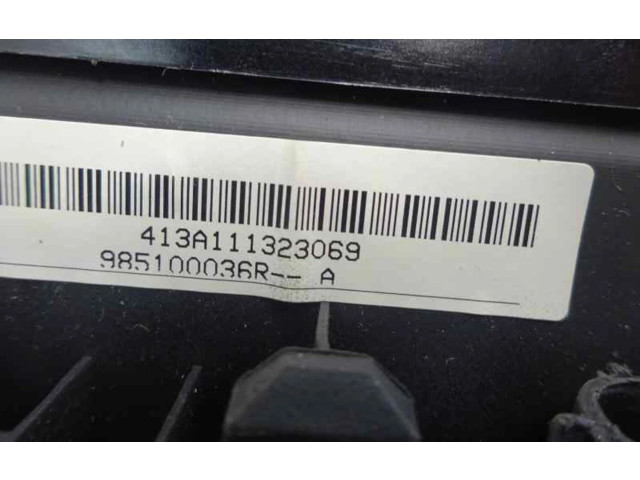 Подушка безопасности водителя    Dacia Duster