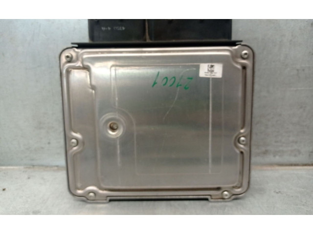 Блок управления двигателя 55578665, 0281017595BOSCH   Saab 9-5