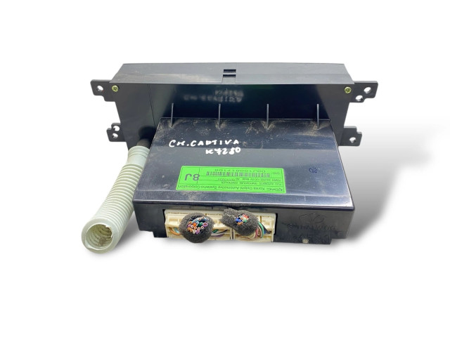 Блок управления климат-контролем 20910836, D8J100817106 Chevrolet Captiva