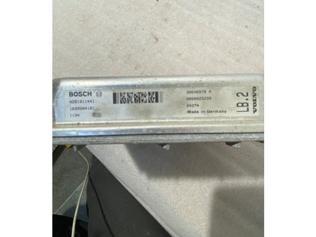 Блок управления двигателя 30646978A, B0SCH   Volvo XC90