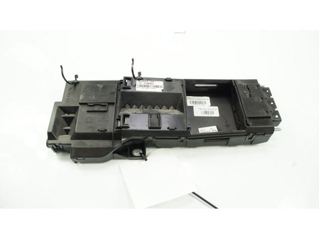 Блок предохранителей  GK2T-14B144-GA   Ford Transit VII    