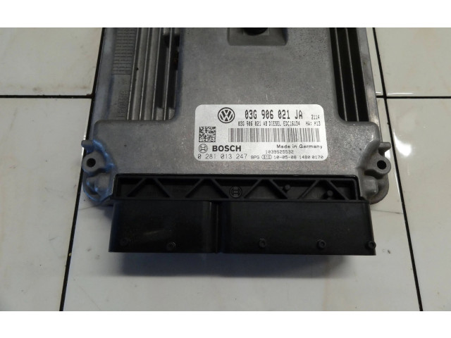 Блок управления 03G906021JA   Volkswagen Caddy
