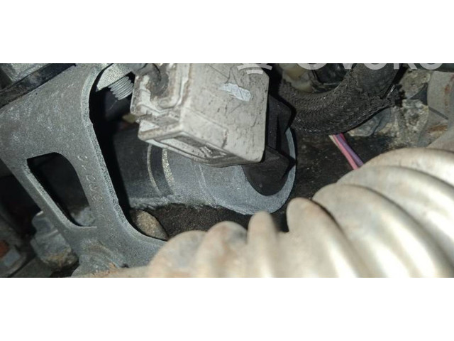 Přístrojová deska Toyota Avensis T270 2009