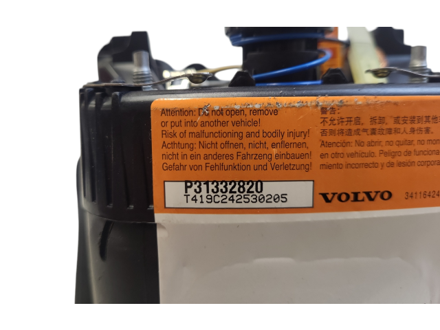 Подушка безопасности водителя P31332820, 34116424A   Volvo V70