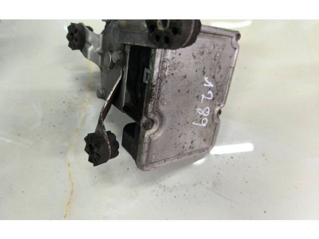 Блок АБС 6856275, 00212099643   BMW  X4 F26  2014 - 2017 года