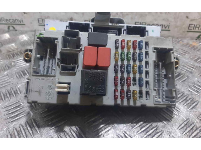 Pojistková skříňka 51735172 Fiat Punto (188) 2004