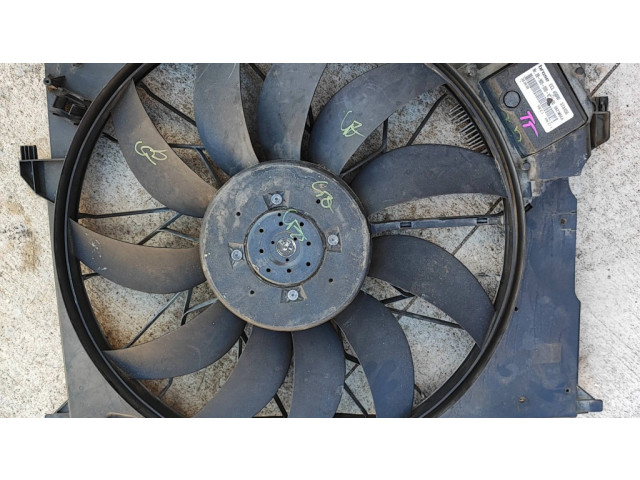 Вентилятор радиатора     A2125000493, A0015004593    Mercedes-Benz CLS C218 AMG 5.5