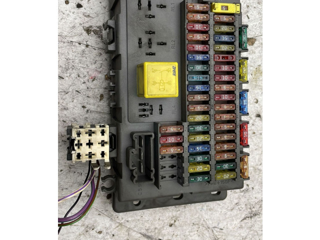 Блок предохранителей Rover 75