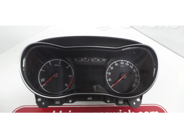 Přístrojová deska Opel Zafira C 2016 39085939