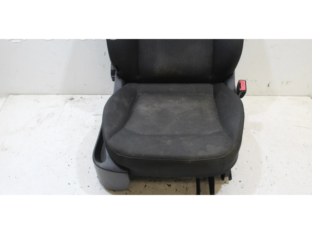 Переднее сиденье пассажира