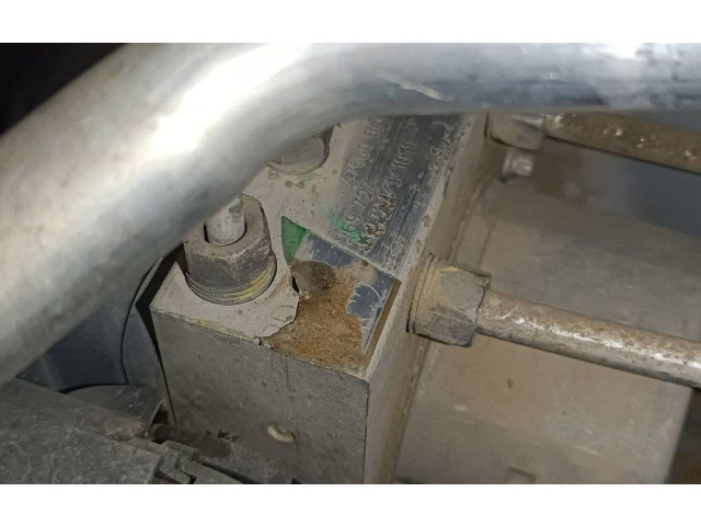 Блок АБС 476606440R Dacia Duster - года