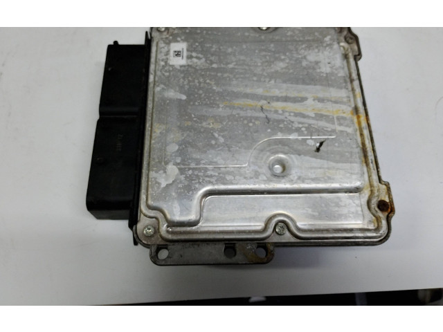 Блок управления двигателем Блок управления 39140-2ABB0   Hyundai ix20