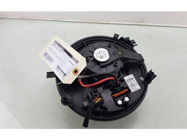 Вентилятор печки    5Q0907521E, 3Q0907521A   Audi A3 S3 8V