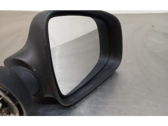 Зеркало электрическое Dacia Duster 2010 - 2017 года