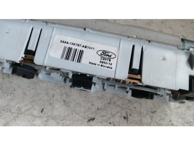 Фонарь освещения задних мест