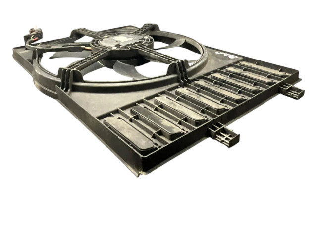 Вентилятор радиатора 6C0121207, 6R0959455G Skoda Rapid (NH)