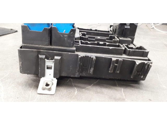 Блок предохранителей  91198-1C010   Hyundai Getz    