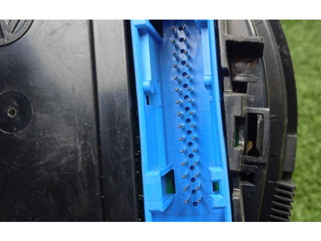 Přístrojová deska Volkswagen Bora 2001 CON.TARA