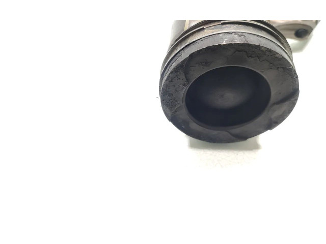 Píst Lexus IS 220D-250-350 2AD-FHV