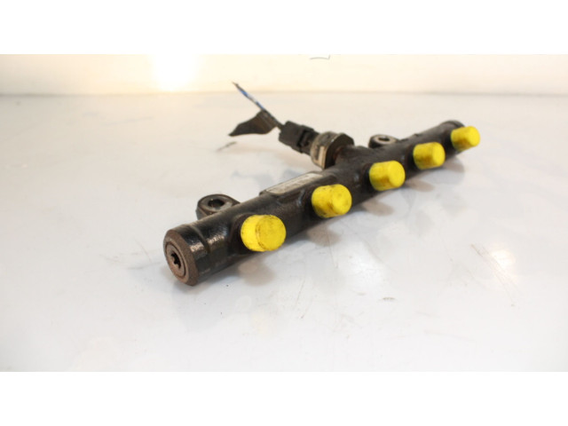 Топливная рампа    Volvo V70  