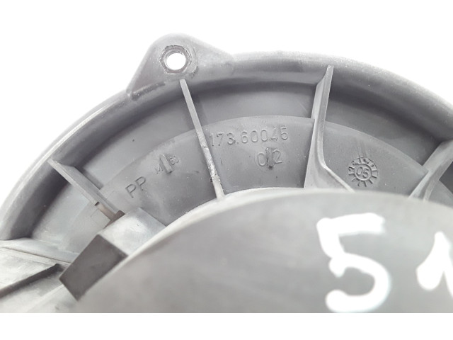 Вентилятор печки    MF0160700573, 17360045   Jaguar XJ X350