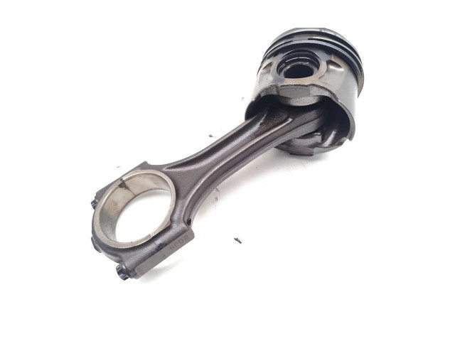 Píst 4HN, DW12MTED4 Citroen C-Crosser 4HN(DW12MTED4)