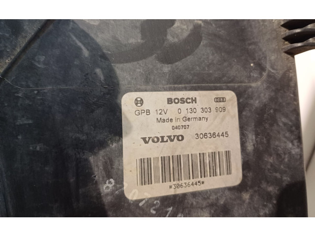 Вентилятор радиатора     1137328081, 30636445    Volvo V70 