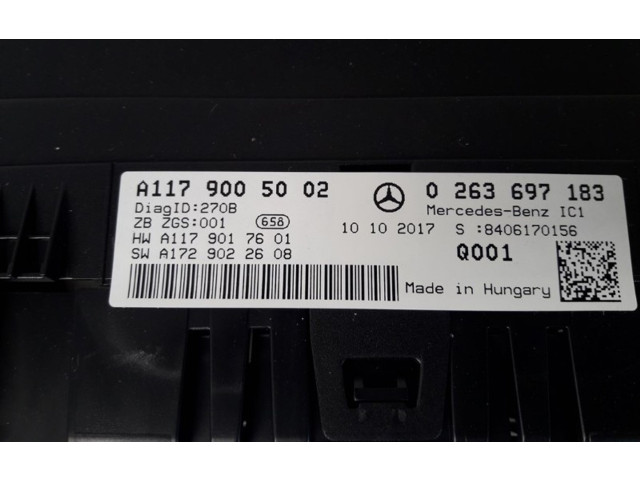 Přístrojová deska Mercedes-Benz CLA C117 X117 W117 2018