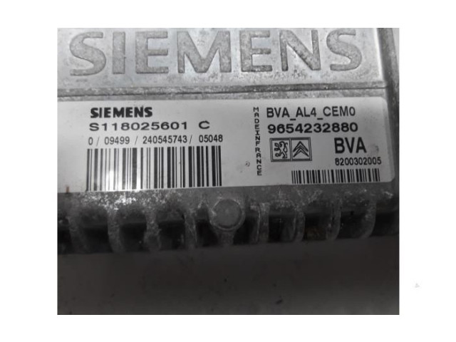 Блок управления коробкой передач 9654232880, S118025601   Citroen C4 I
