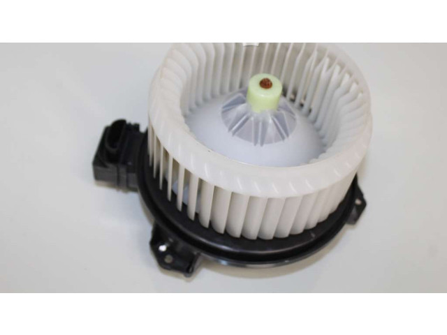 Вентилятор печки    7415062JA0   Suzuki SX4
